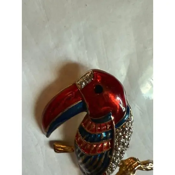 Vitnage Toucan Brooch Pin Goldtone - Picture 5 of 5